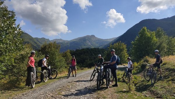 E-Bike Lagdei - Val Parma: Esperienze sui pedali estate 2023